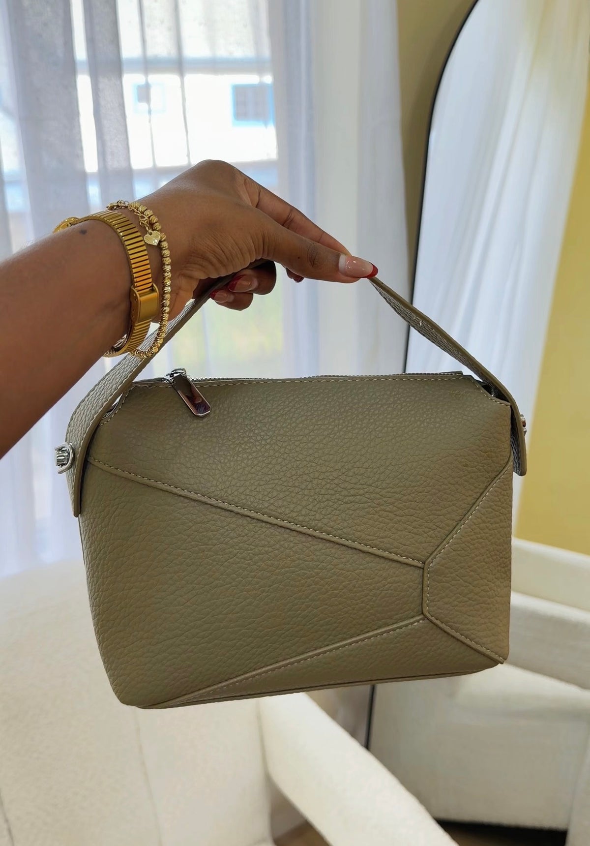 670# BAG