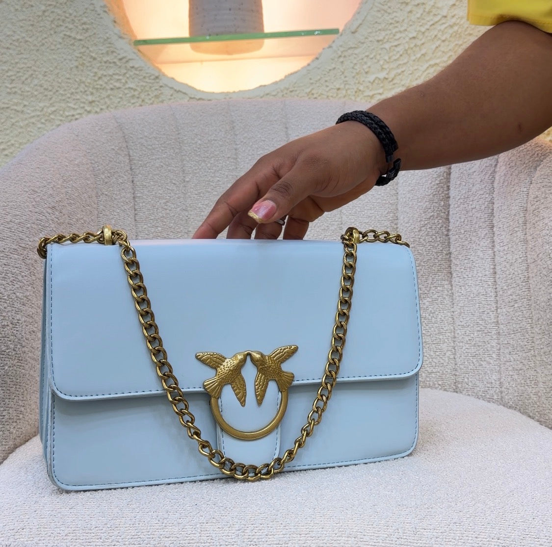 831# BAG