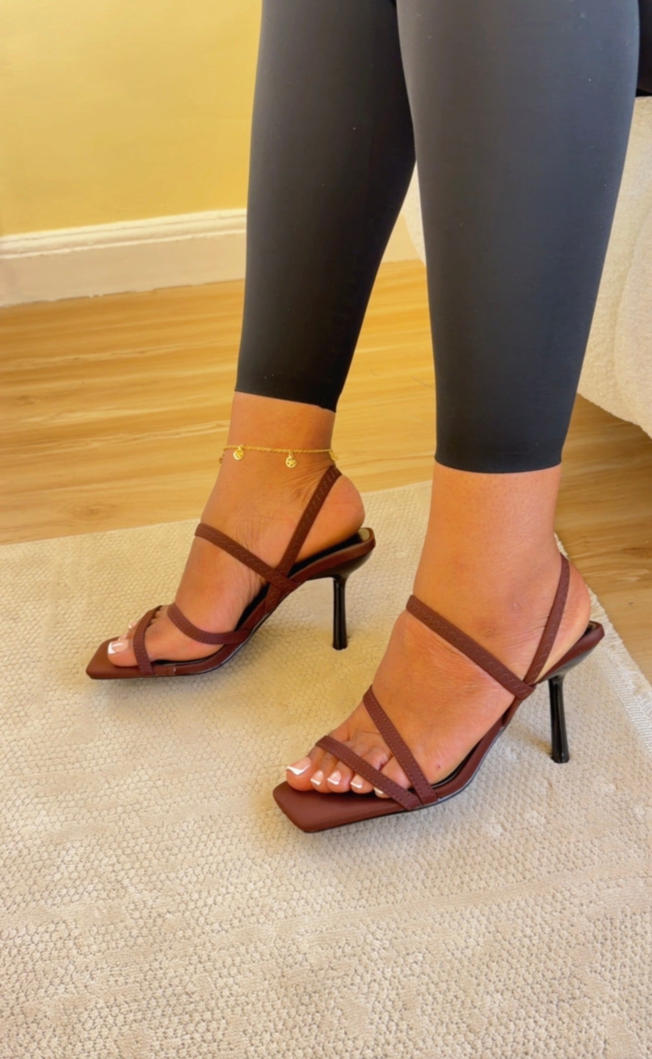 368-F776 Shoes