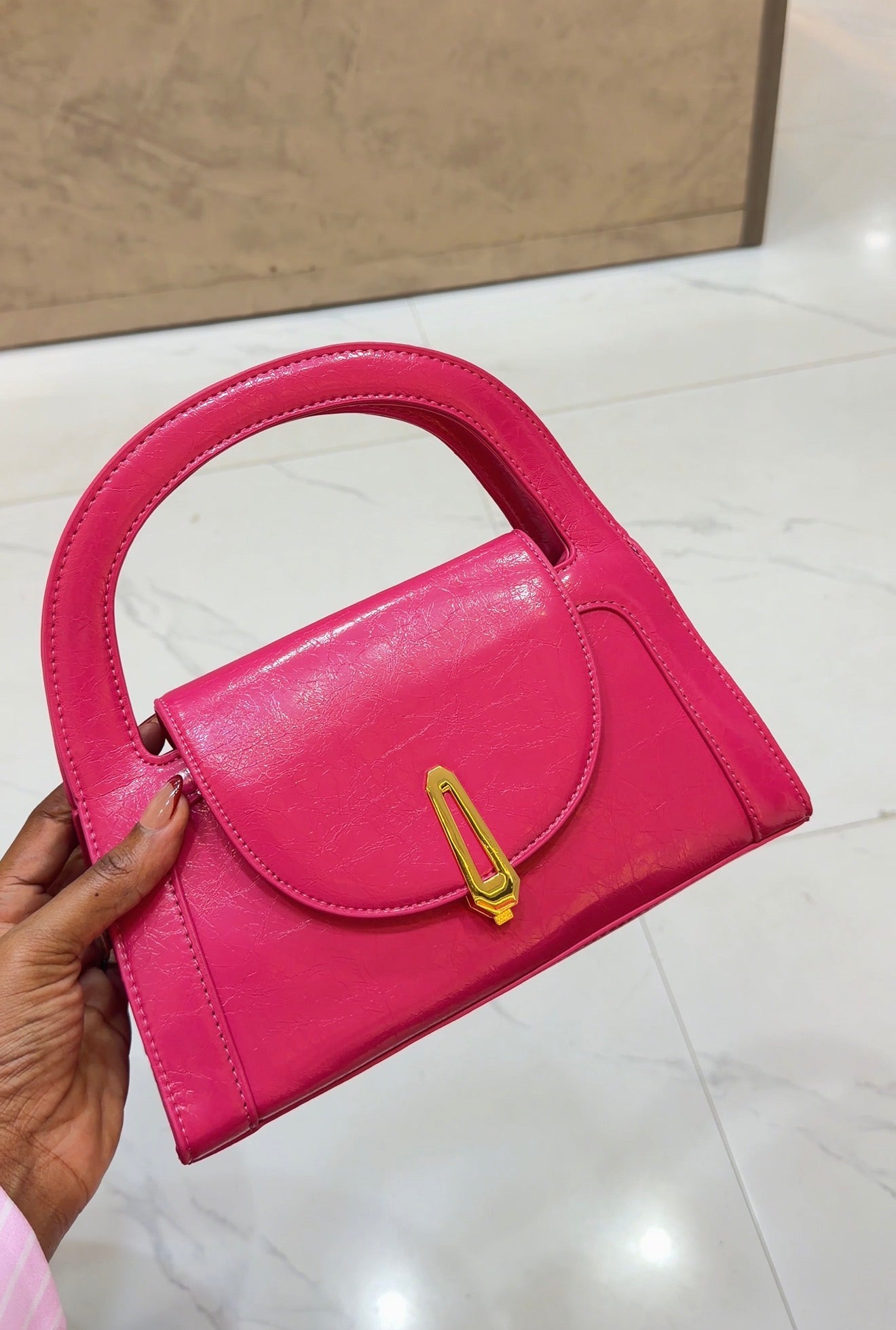 895# BAG