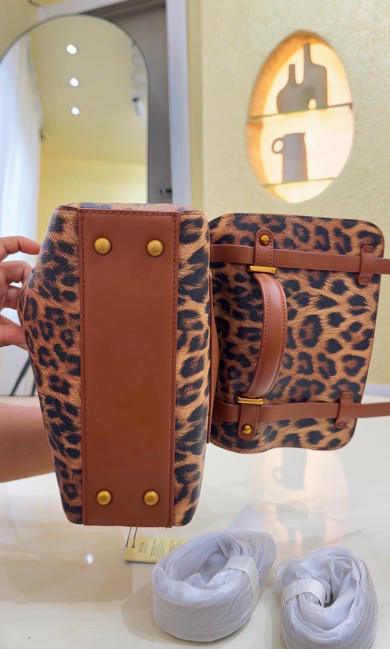 2119 BAG