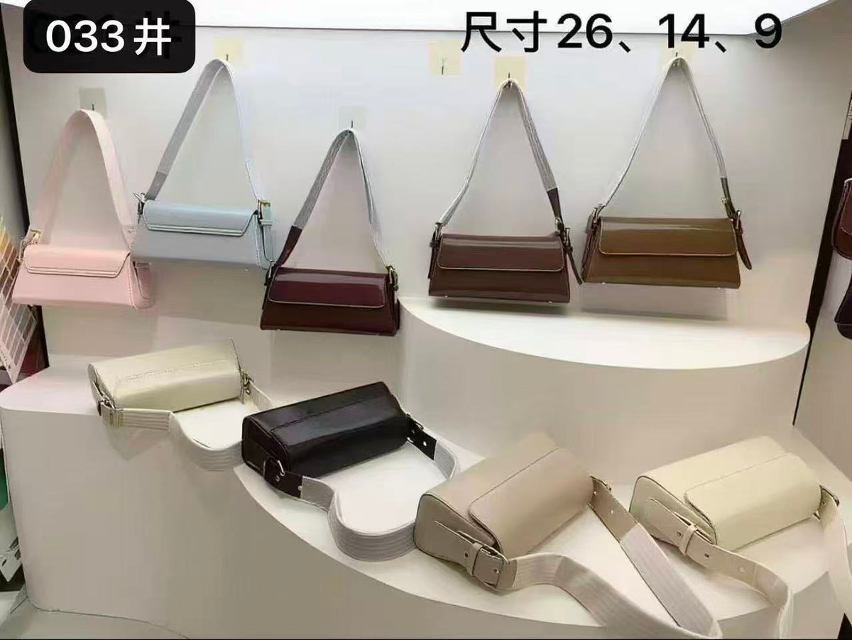 033# BAG