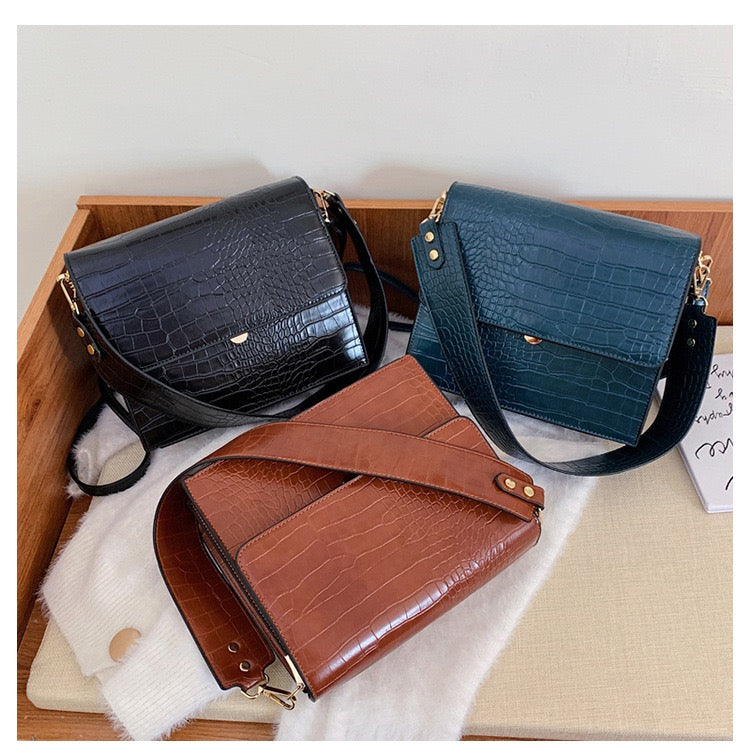 DERA CROC BAG