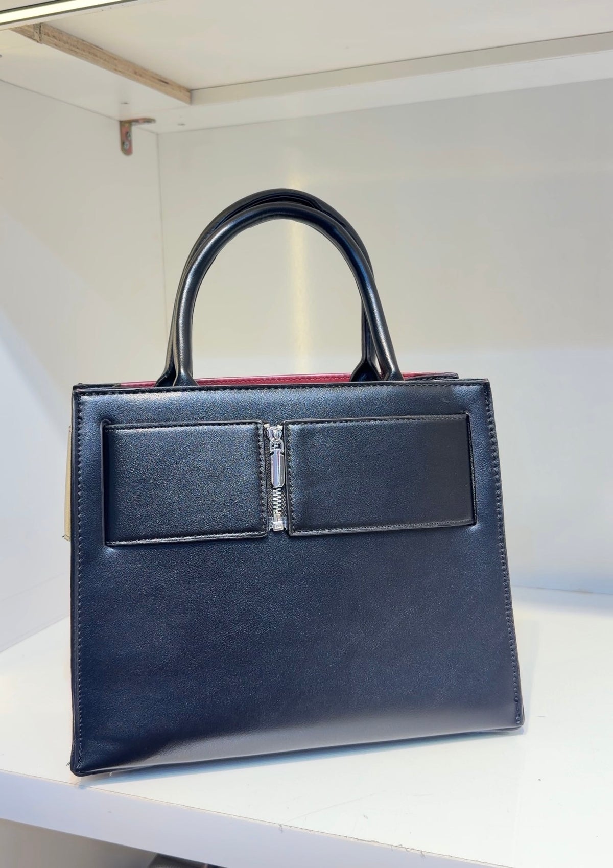 898# BAG