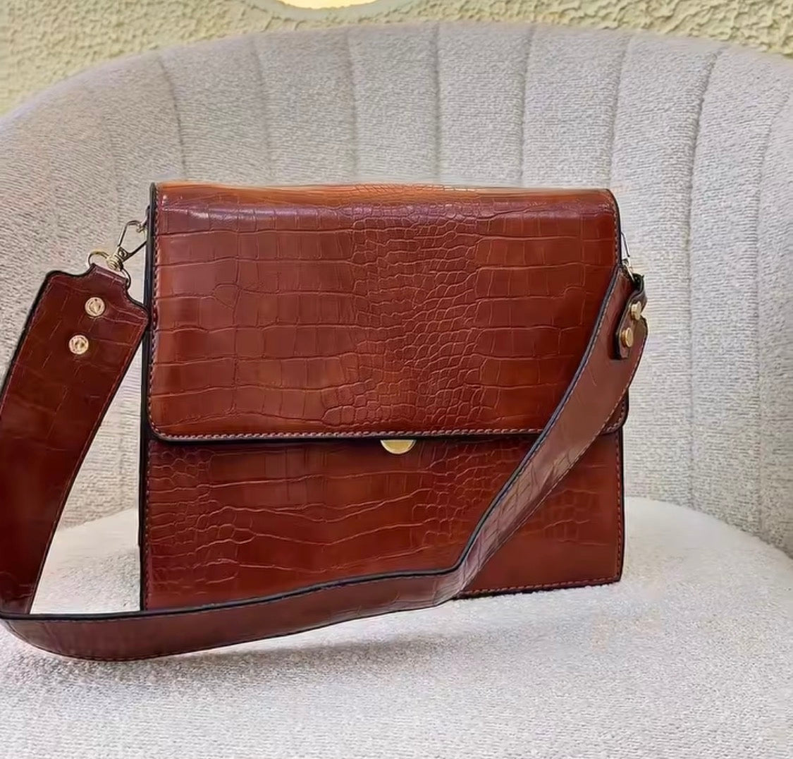 DERA CROC BAG