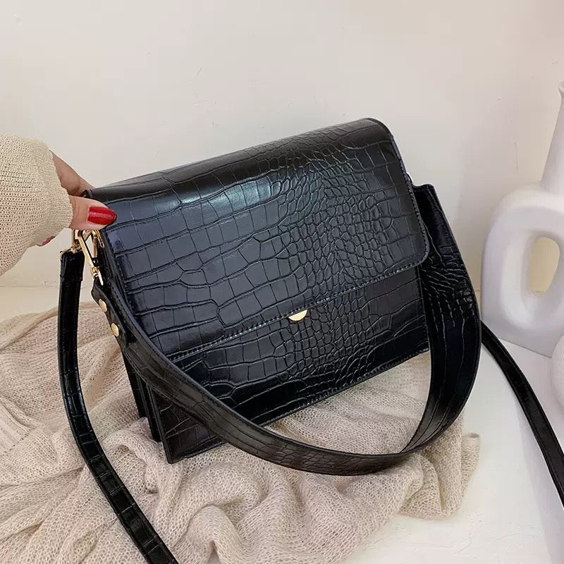 DERA CROC BAG