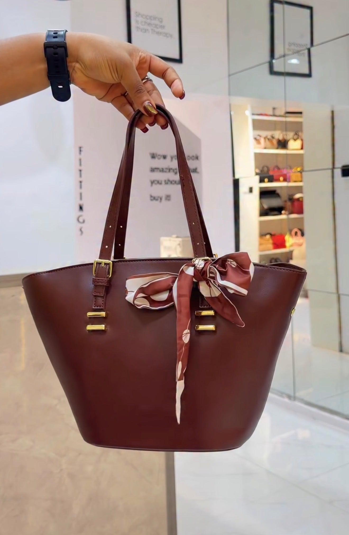 885# BAG