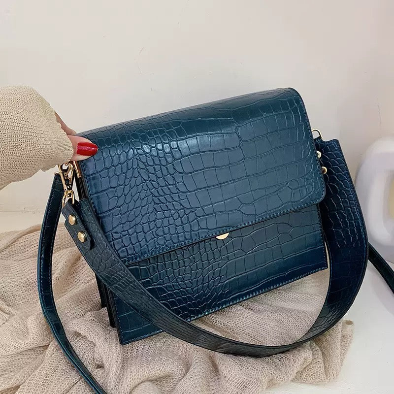 DERA CROC BAG