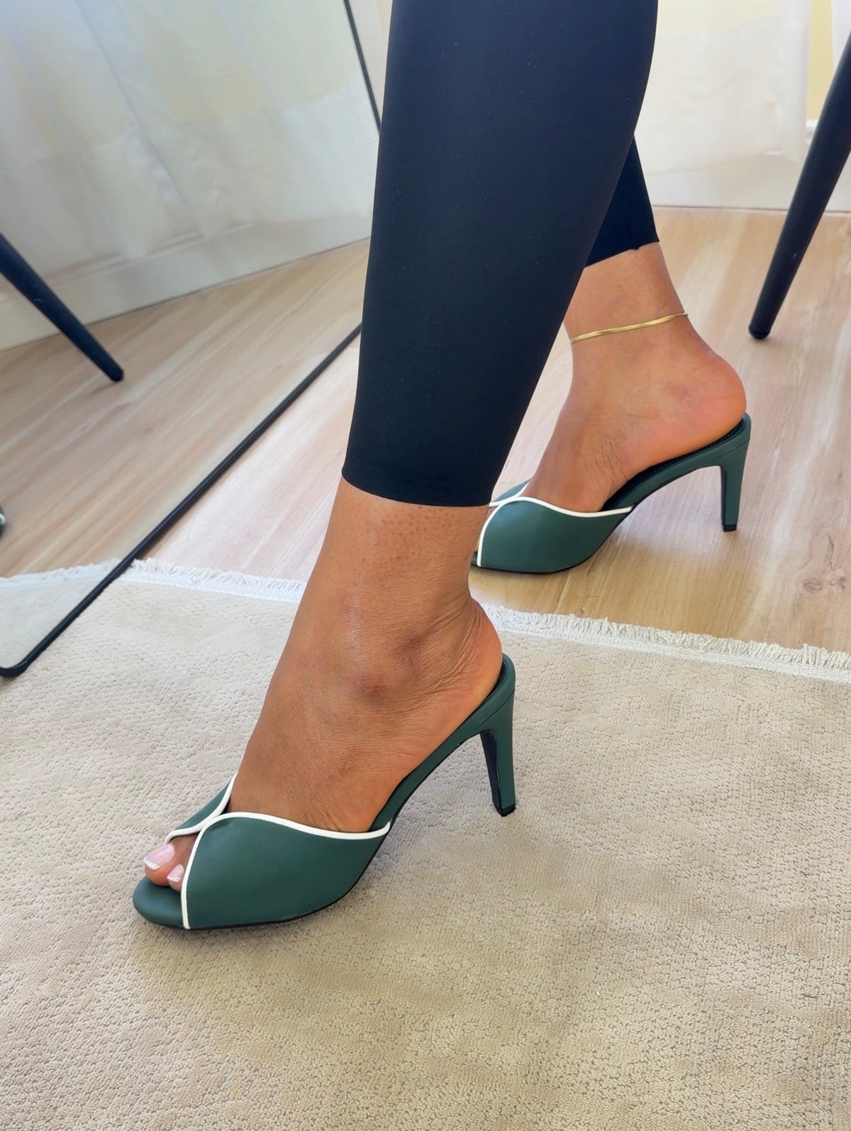 368-F867 SHOES