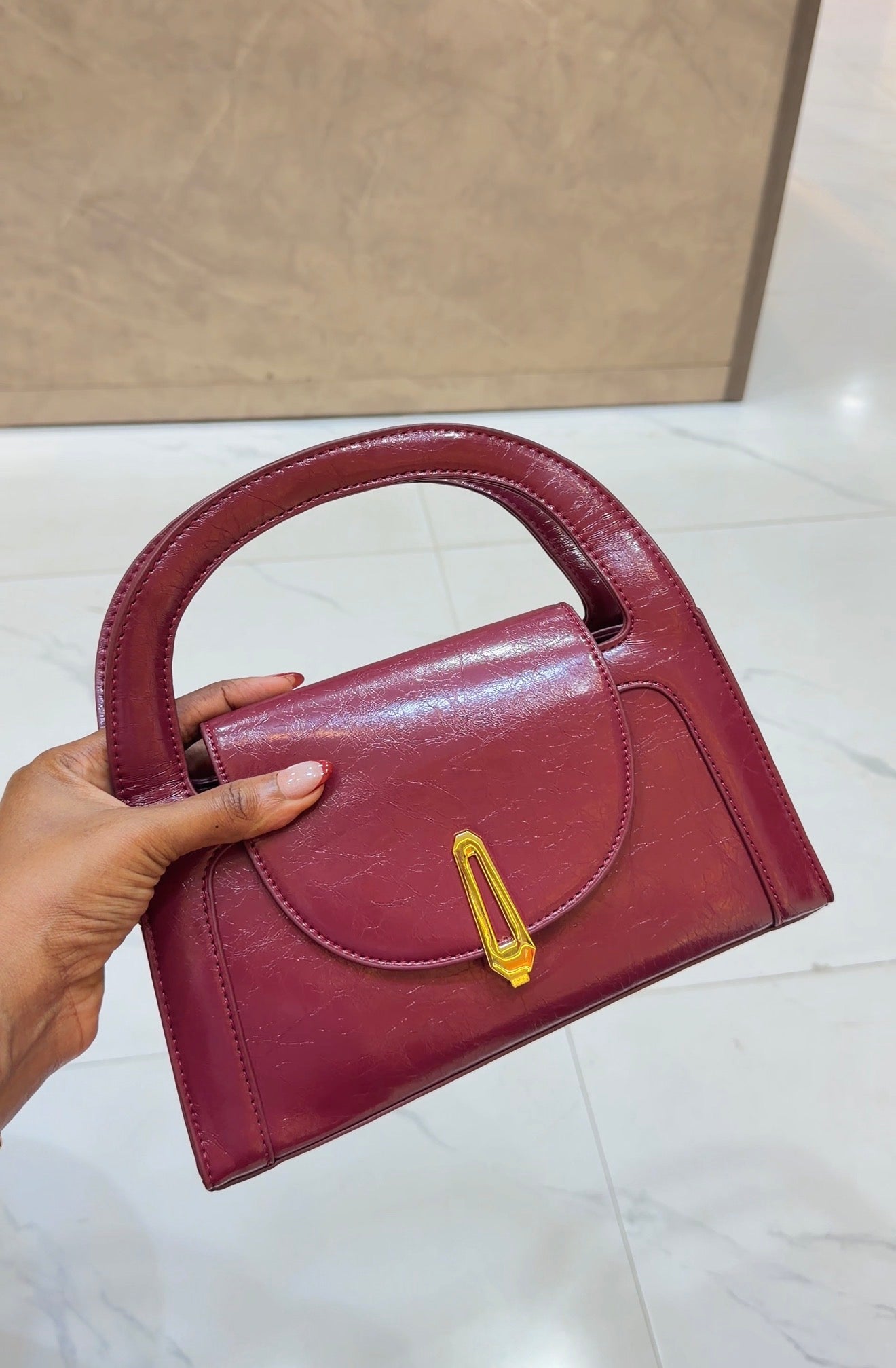 895# BAG