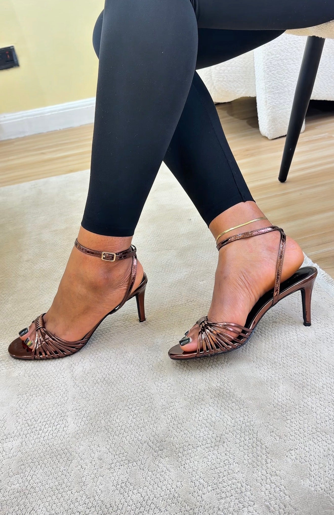 MY QUEEN 08 SHOES