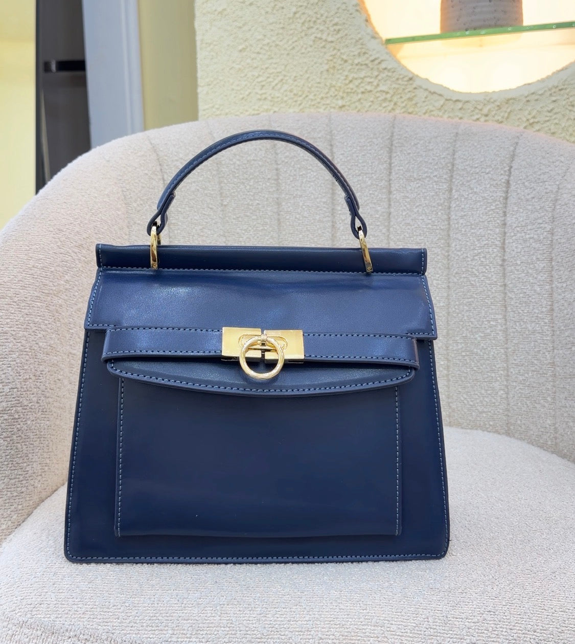 895# BAG